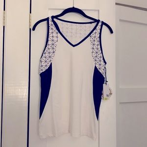 Tail activewear Northern Star Tank size Medium